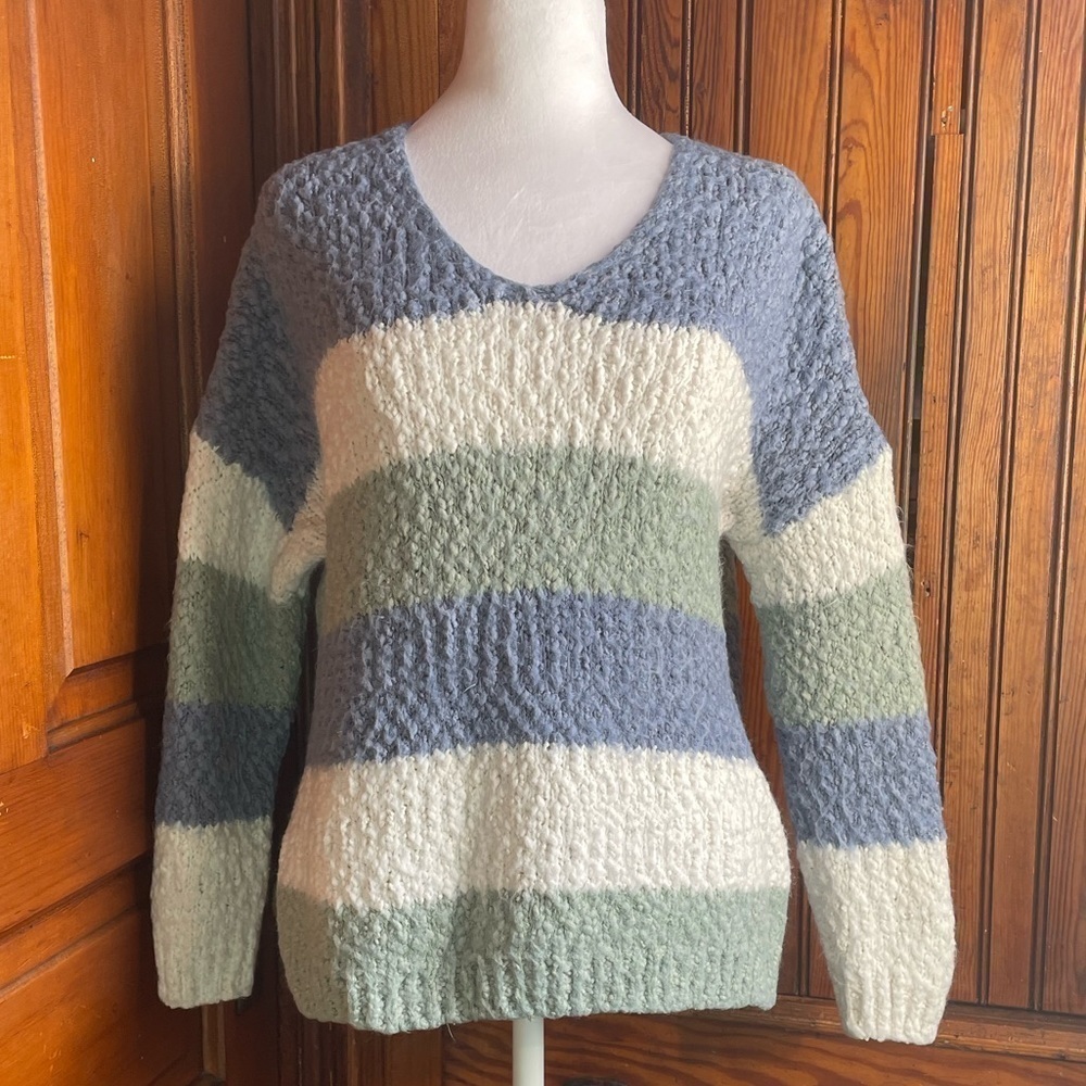 Altar’d State Cozy Knit Sweater Size L/XL Winter Staple!
